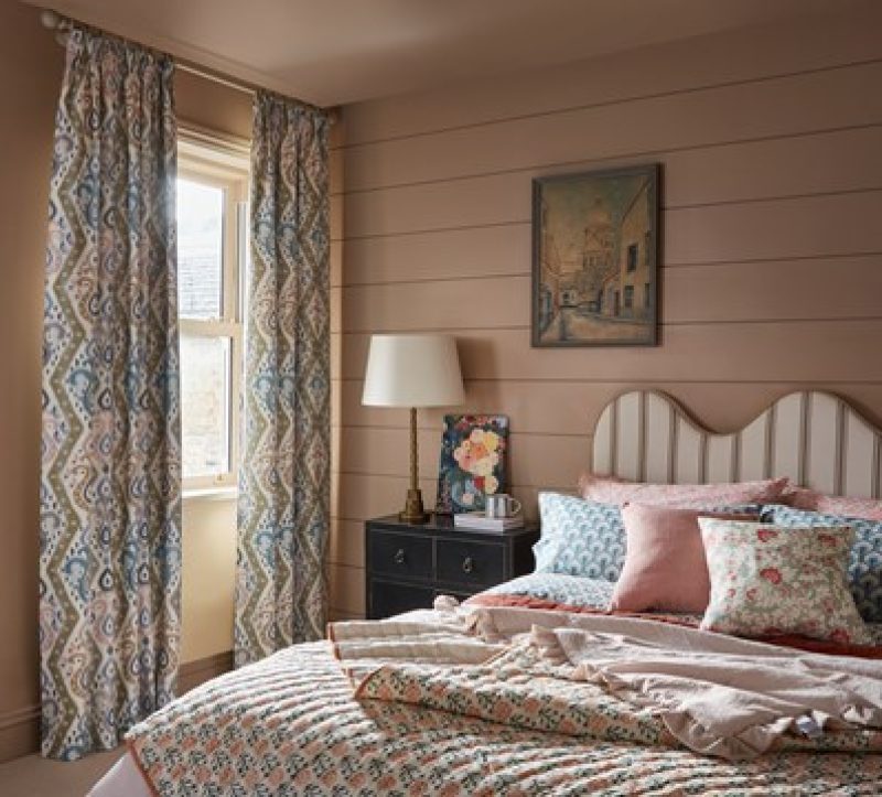 arena_24_curtain-ikat-rosa-landscape-22